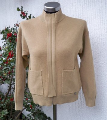 Kamelbeige Stickad Kofta Jacka