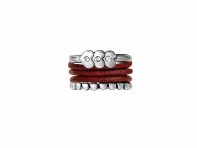 Ring KELLY Rött läder/Silver. Dansk Smykkekunst