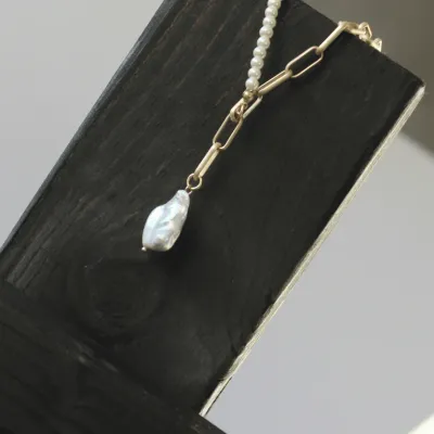 Halsband Pärlmix Guldpläterat