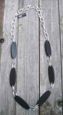 Svart trähalsband Ovaler OCK Sweden