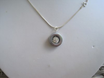 Halsband Silver Hematit Kristaller Magnani Smyckesdesign