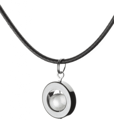 Halsband Hematit Med Vit Pärla Selma Magnani Smyckesdesign